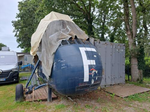 H-34 n°... (décoré HSS n°177), Camping Insolite Haut village, St. Michel-Chef-Chef (45) (C. Morin, 6-8-2024 (2)