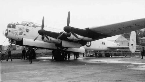 Lancaster WU 16 acquis par la GB (G-ASXX) puis par l'Australie