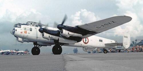 Lancaster WU 16, encore aux couleurs de l'A.N., après sa session à la GB en 1965